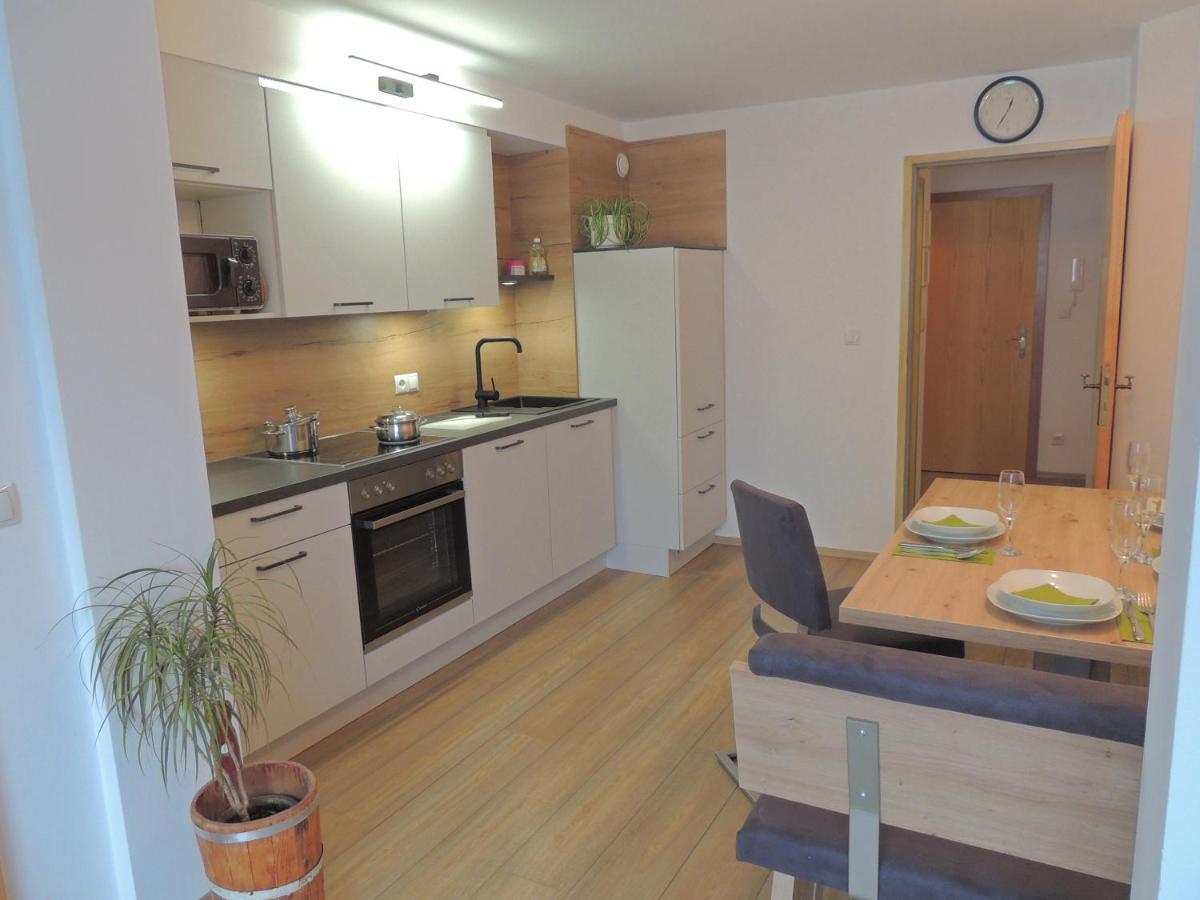 Haus Bergfried Apartment Filzmoos Bagian luar foto