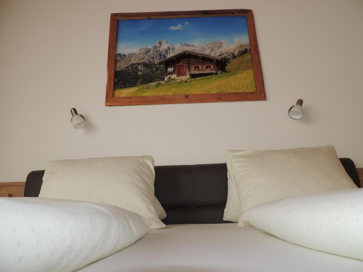 Haus Bergfried Apartment Filzmoos Bagian luar foto